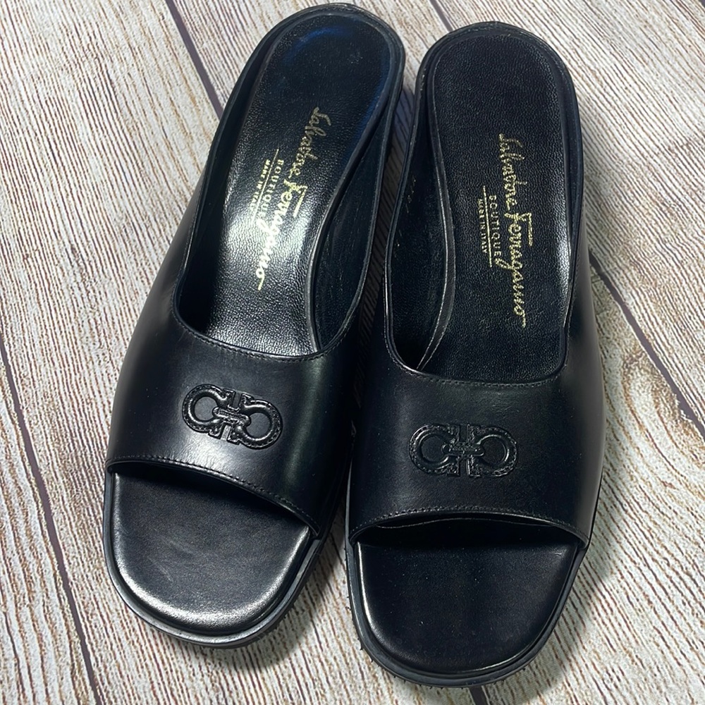 Salvatore Vintage Ferragamo Black Leather Wedge Slides Size 7.5